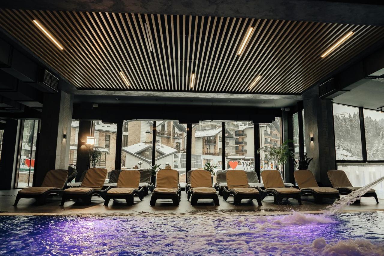 Westhills Cottage Town & Spa Bukovel Eksteriør billede